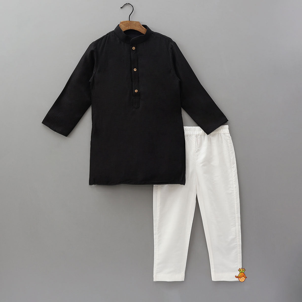 Kurta With Embroidered Jacket And Pyjama