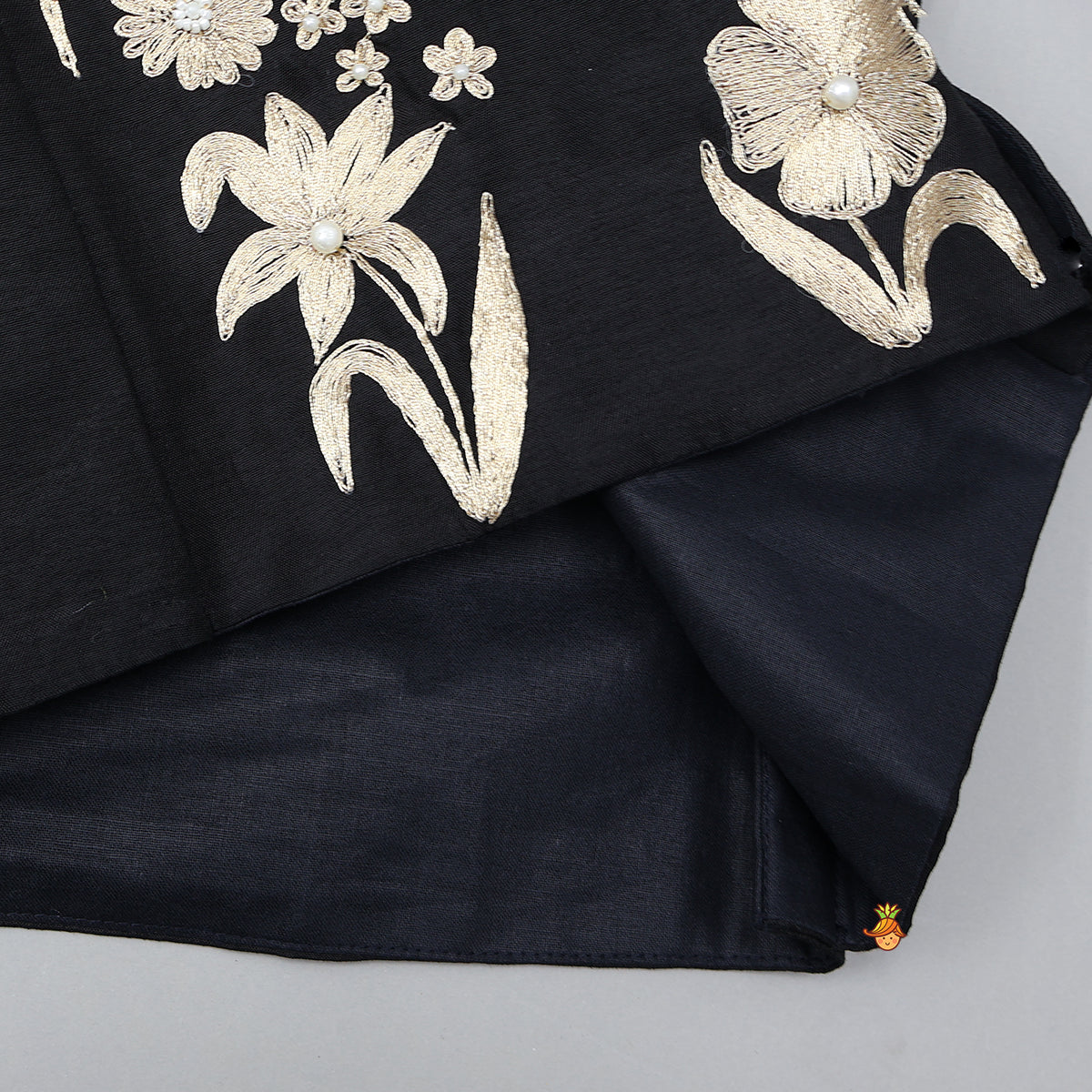 Kurta With Embroidered Jacket And Pyjama