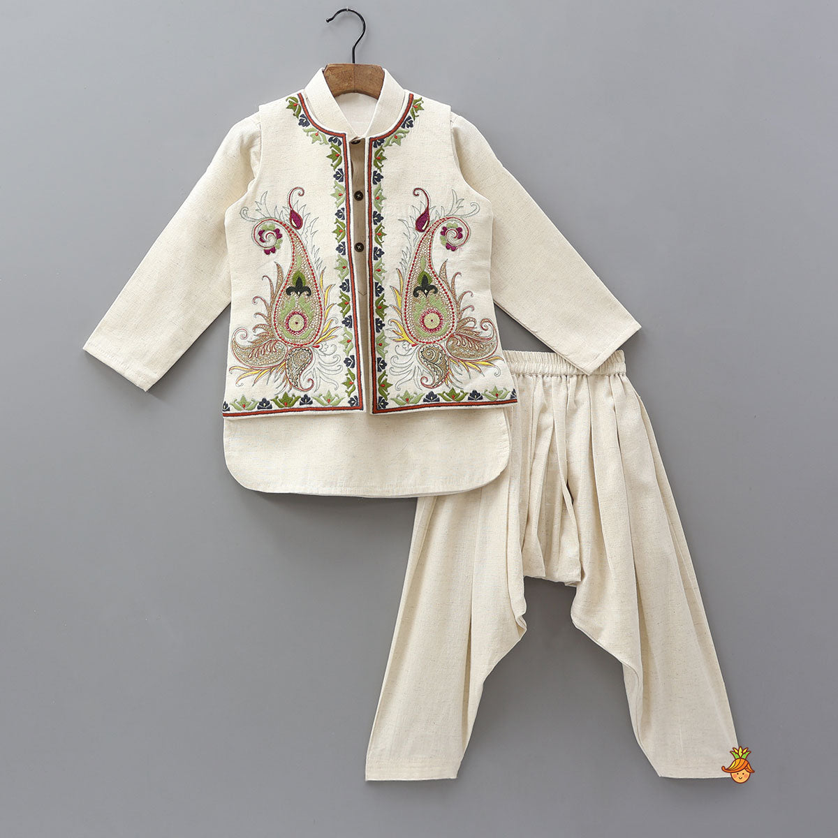 Ethnic Kurta With Thread-Embroidered Open Jacket And Patiala