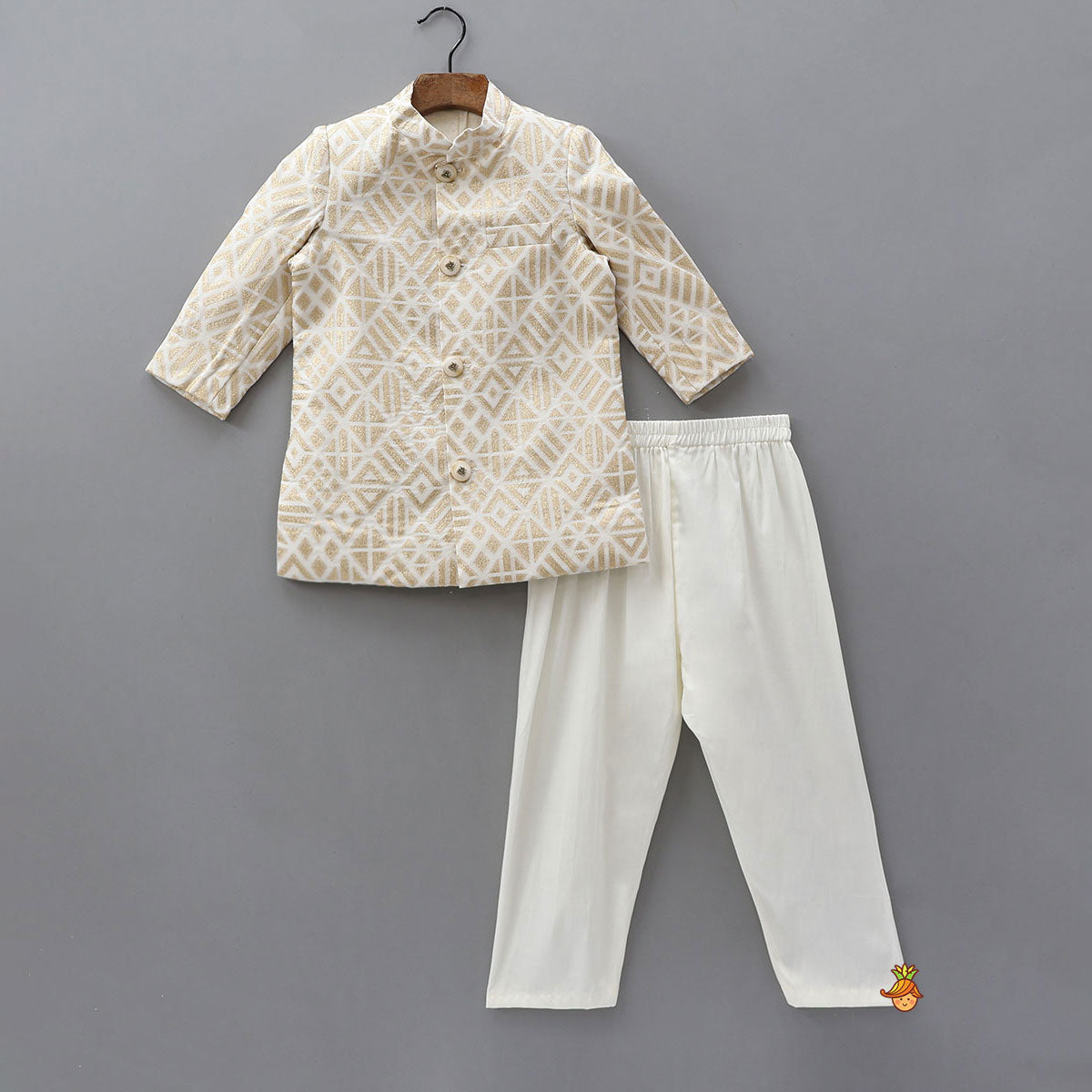 Elegant Front-Open Sherwani With Pyjama