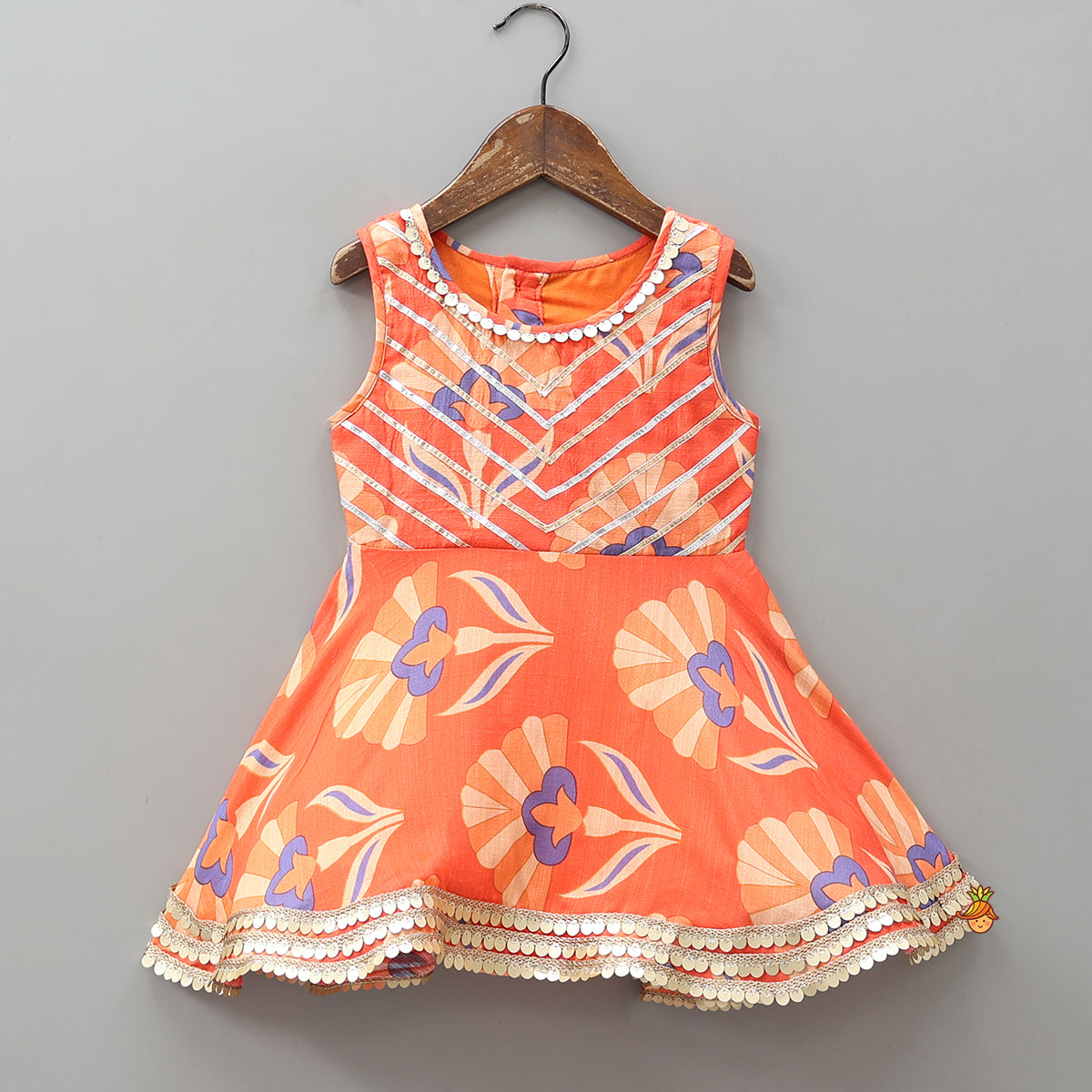 Sleeveless Printed Lace Adorned Kurti With Matching Dhoti