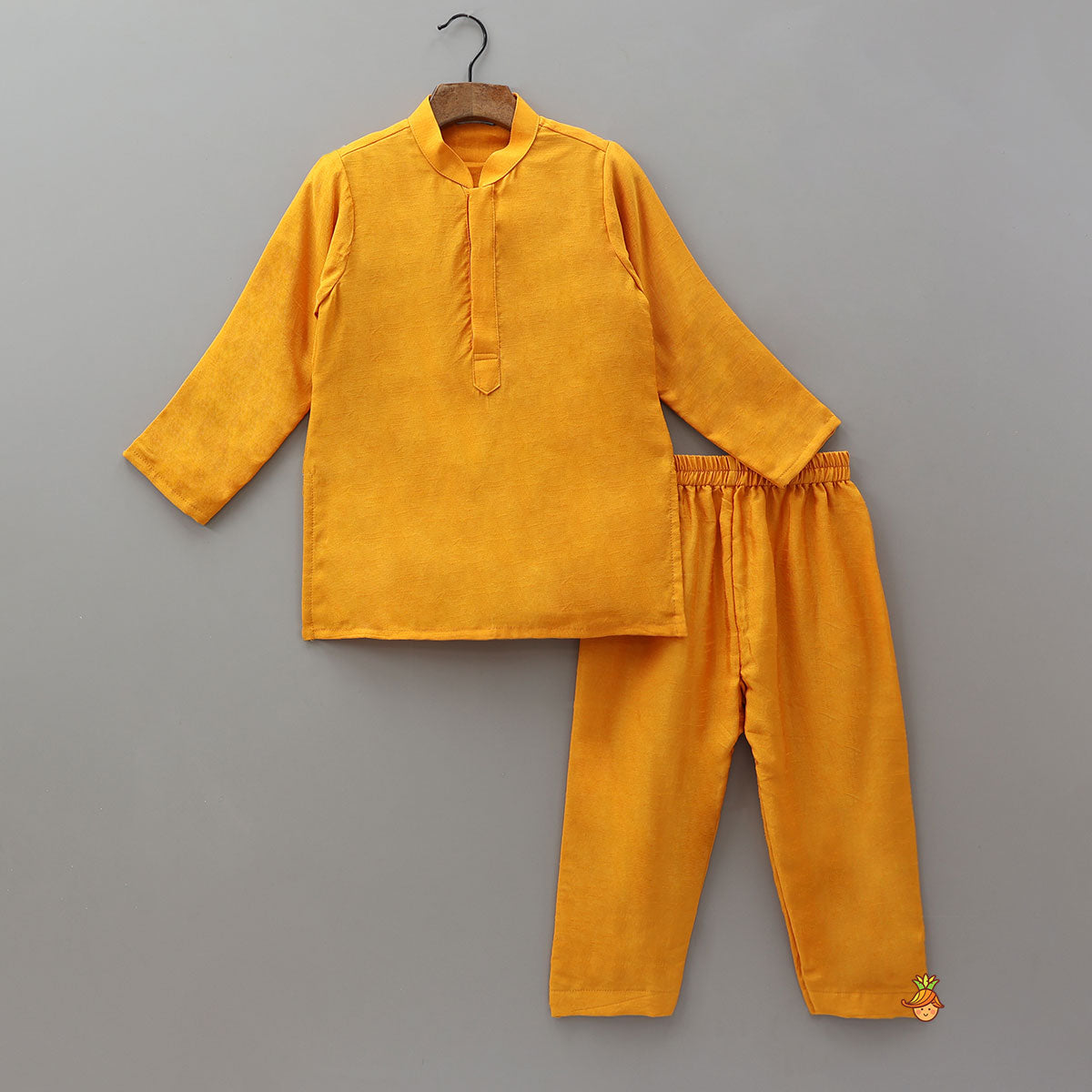 Elegant Kurta With Brocade Jacket And Pyjama