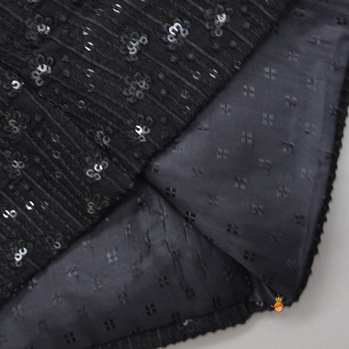 Ethnic Kurta With Pocket Detail Embroidered Jacket And Pyjama