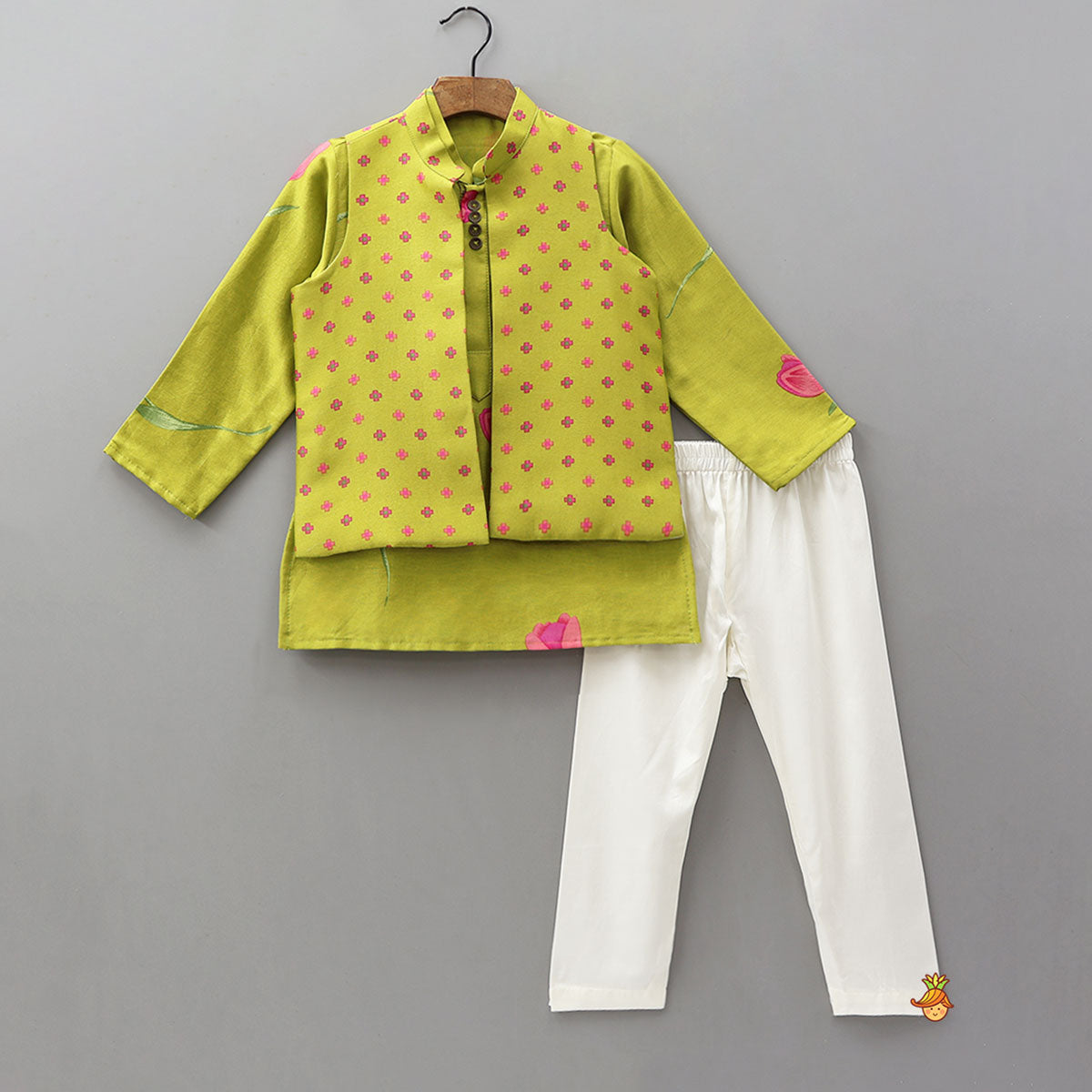 Mandarin-Collar Ethnic Kurta With Printed Jacket And Pyjama