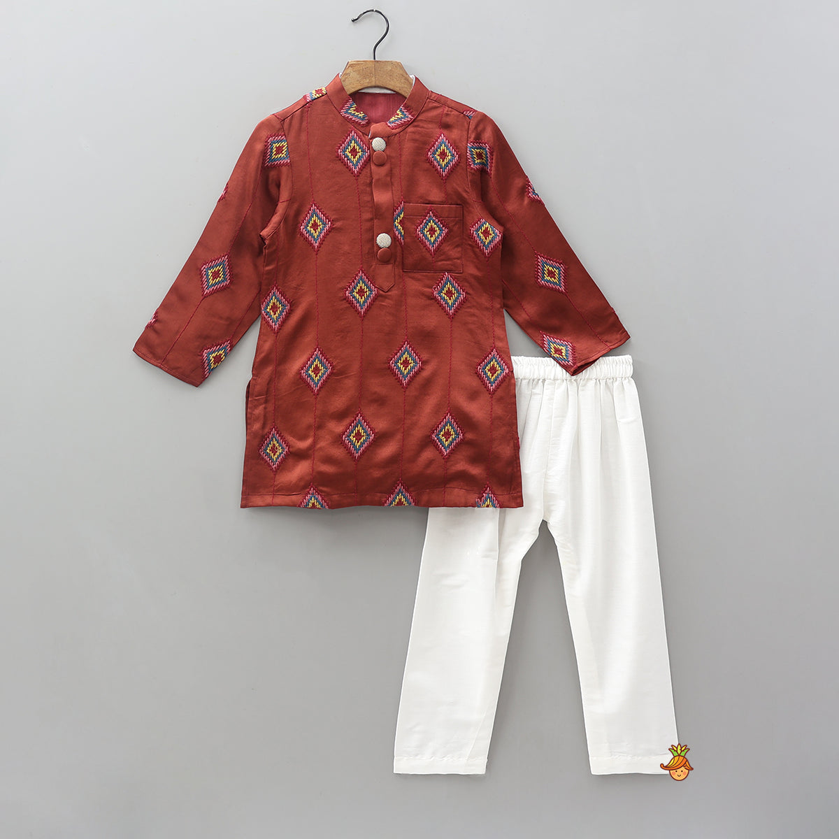 Patch Pocket Detail Kurta And Pyjama