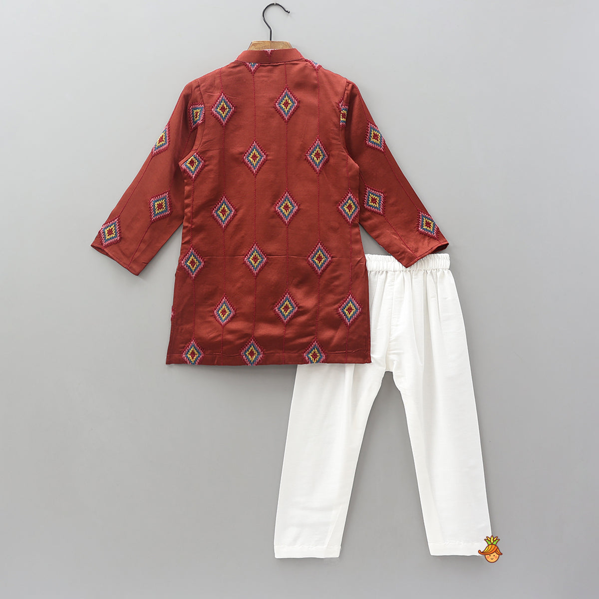 Patch Pocket Detail Kurta And Pyjama