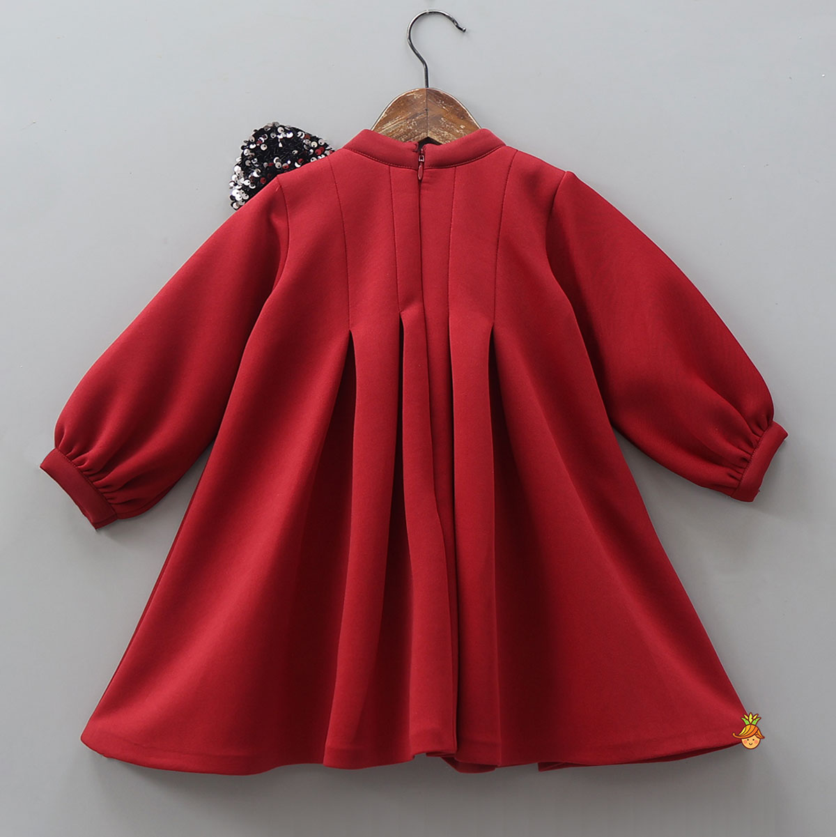 Sequin Bow Embellished Scuba Dress With Bow Hair Clip