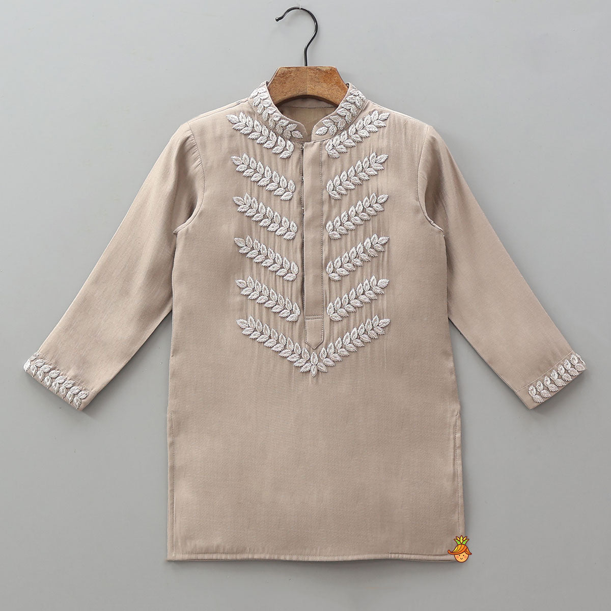 Hand Embroidered Elegant Kurta With Pants