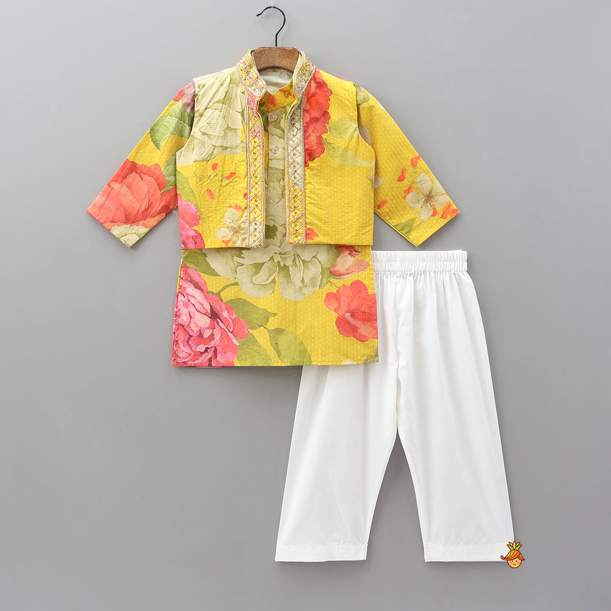 Floral Printed Kurta With Cut Dana Embroidered Jacket And Pyjama