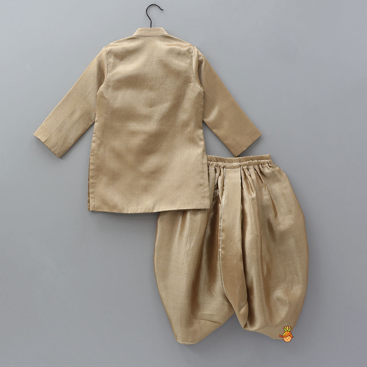 Ethnic Embellished Sheen Kurta With Matching Sheen Dhoti