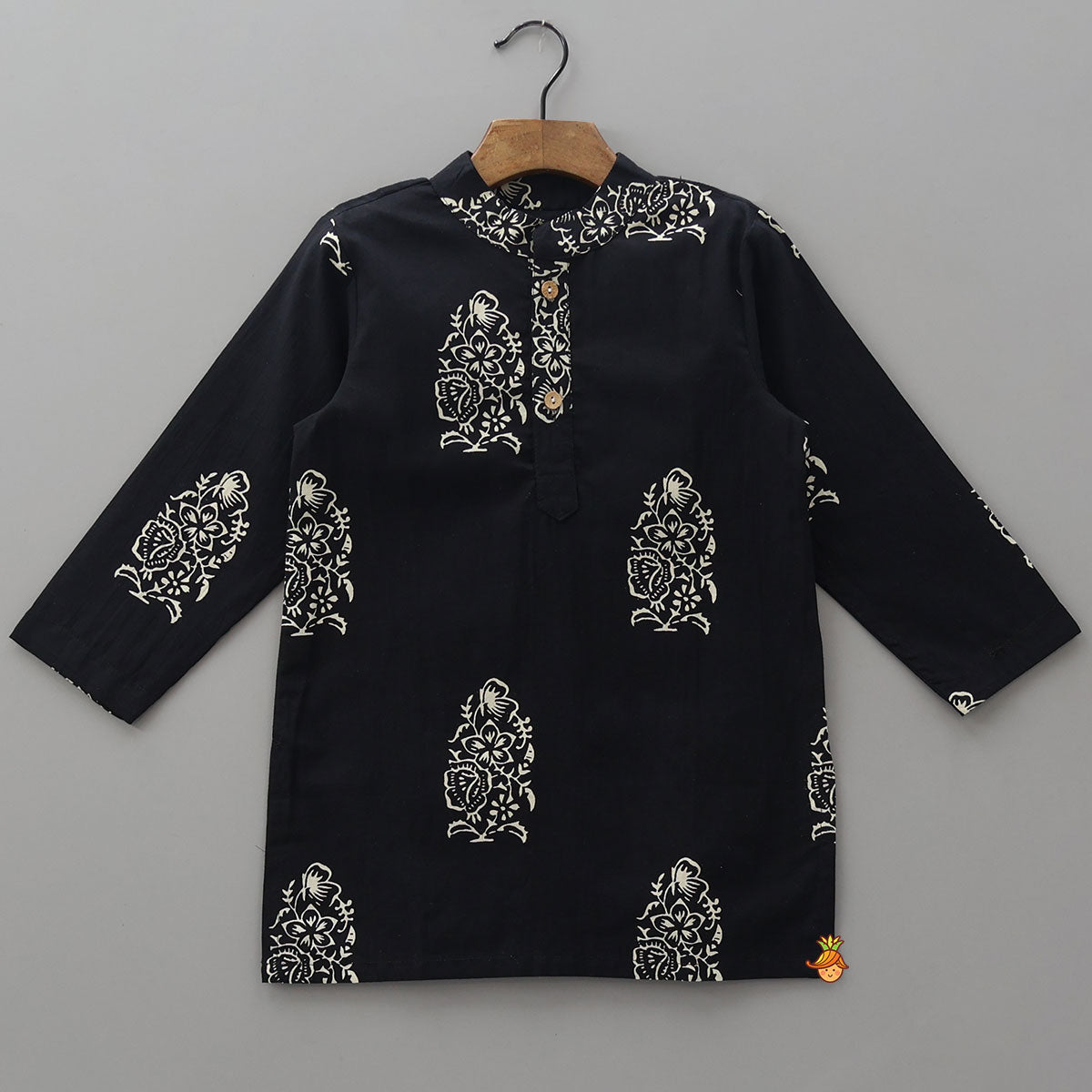 Ethnic Kurta With Front Pocket Jacket And Dhoti