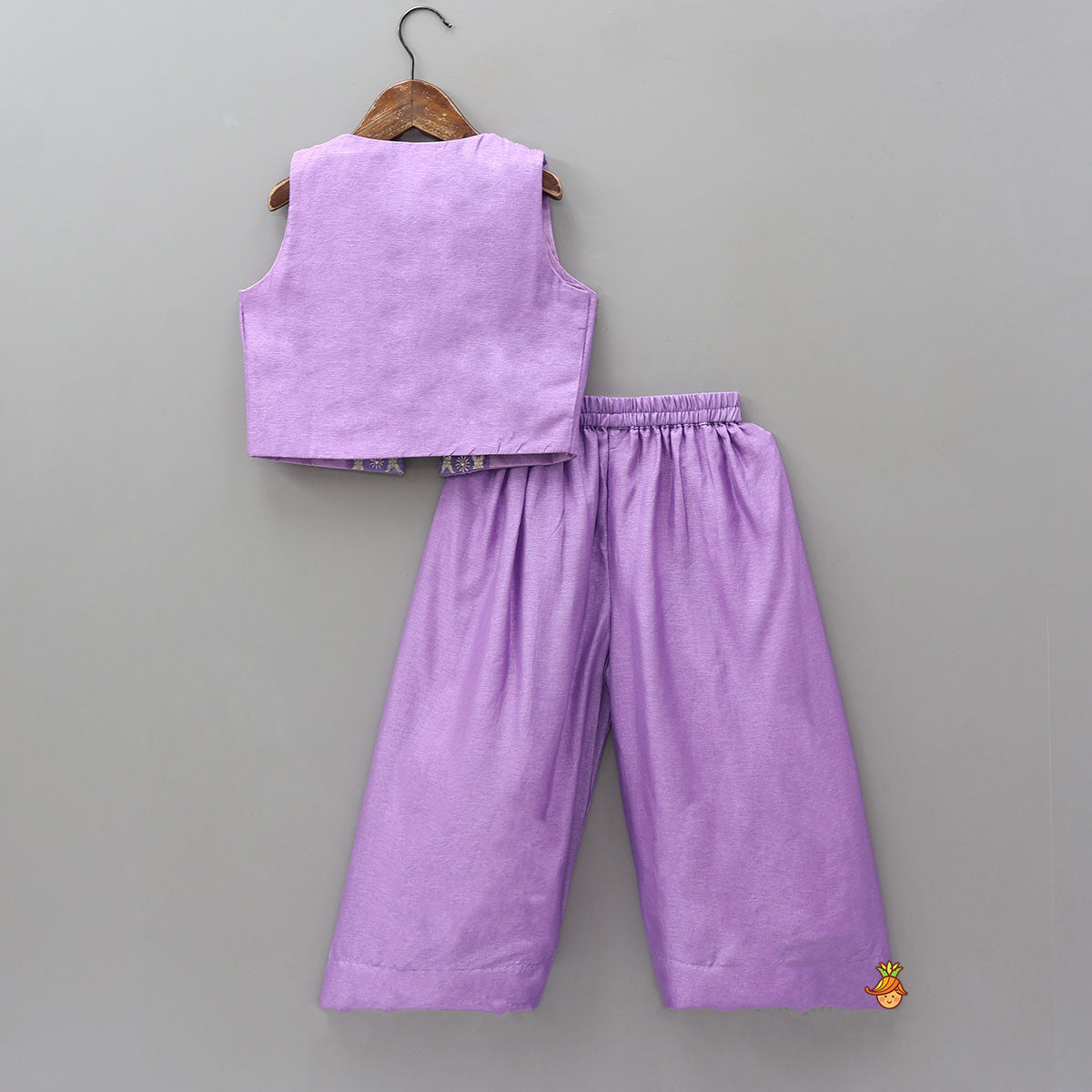 Beautiful Top With Collar Neck Open Jacket And Palazzo Pant