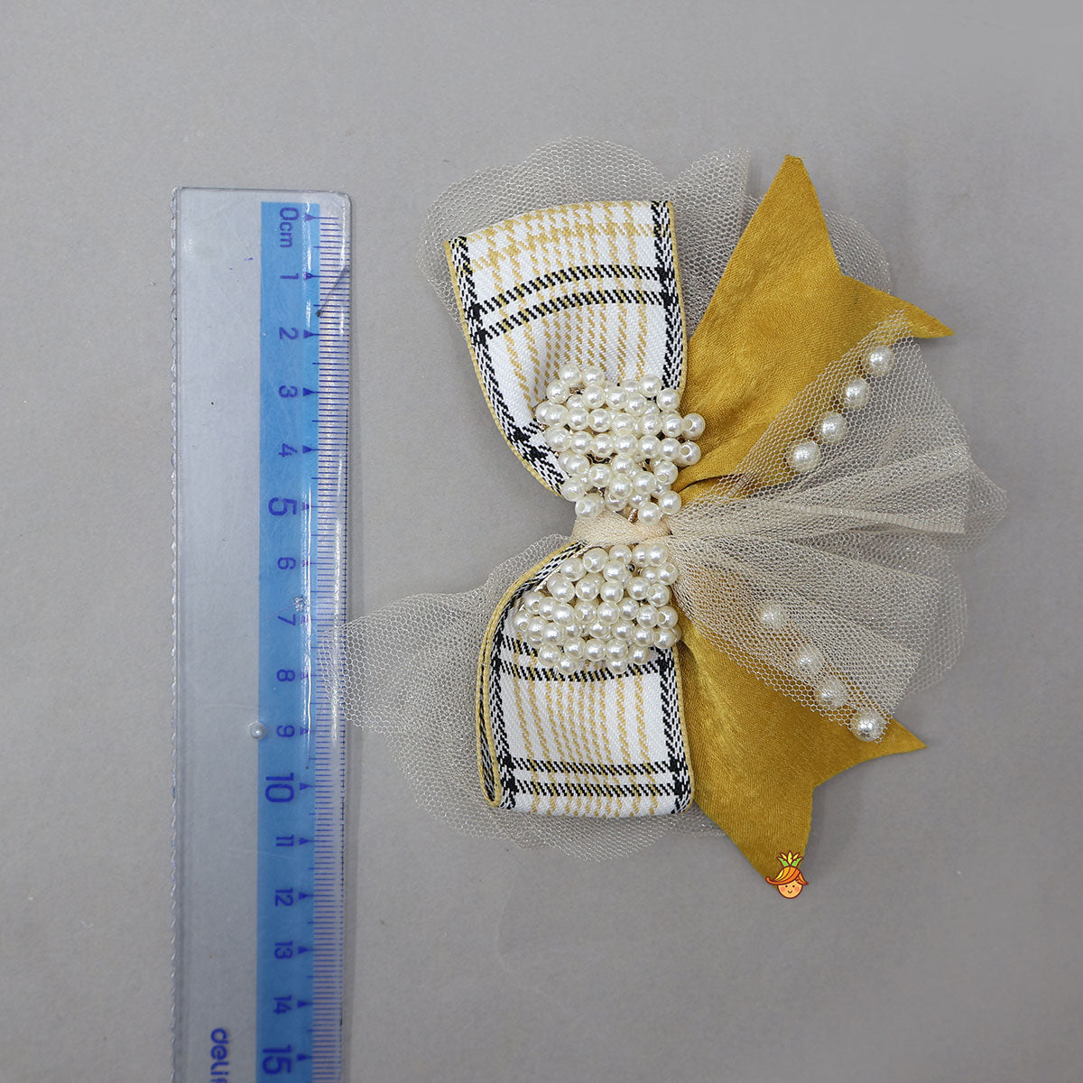 Charming Dual Tone Bow Hair Clip