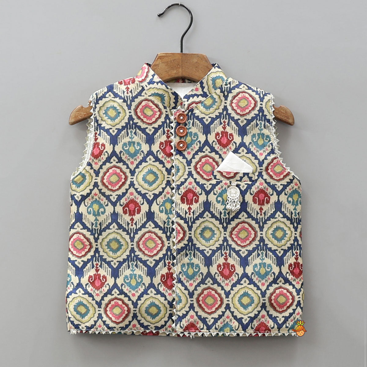 Curved Hem Kurta With Printed Jacket And Pyjama