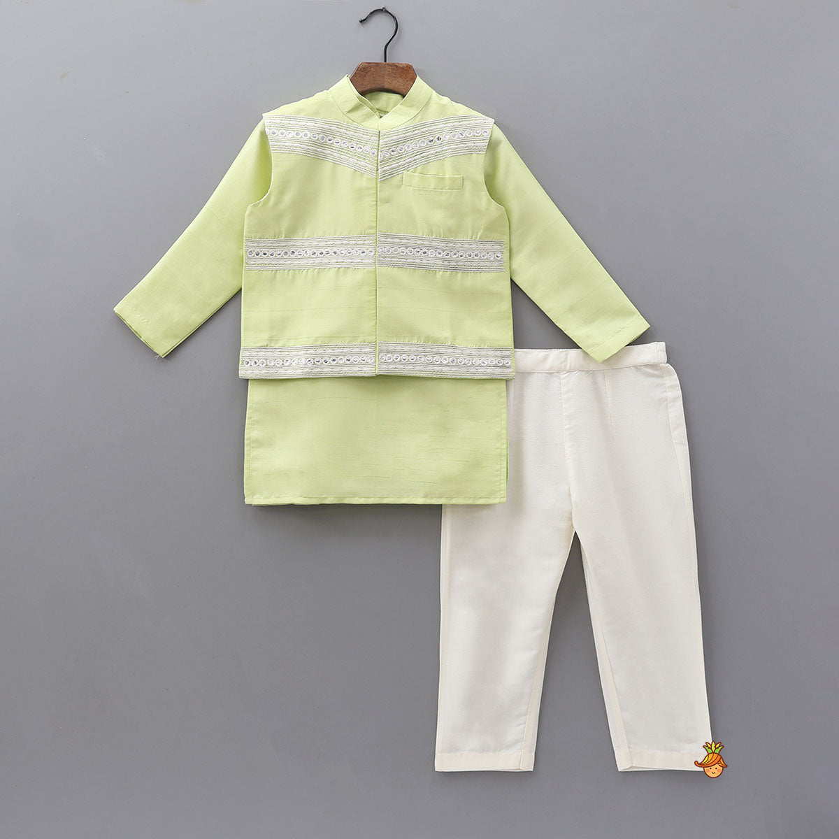 Ethnic Kurta With Beautiful Hand-Embroidered Jacket And Pyjama