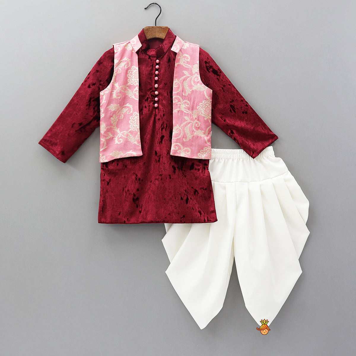 Potli Button Detail Kurta With Open Jacket And Dhoti