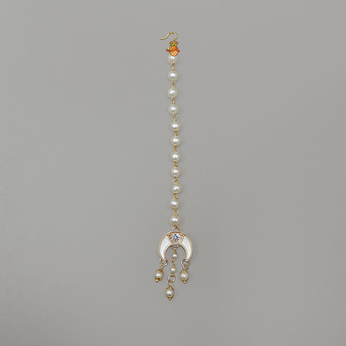 Charming Maang Tikka