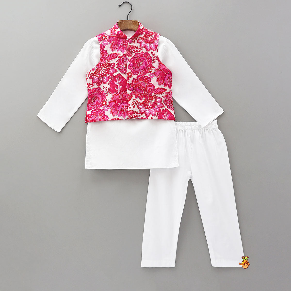 Ethnic Kurta With Adorable Floral Work Jacket And Pyjama