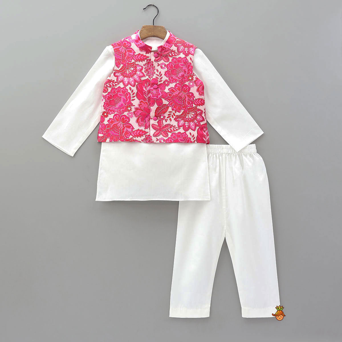 Ethnic Kurta With Adorable Floral Work Jacket And Pyjama