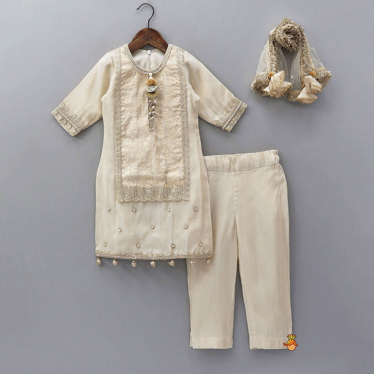 Shimmery Striped Kurti And Pant With Net Dupatta