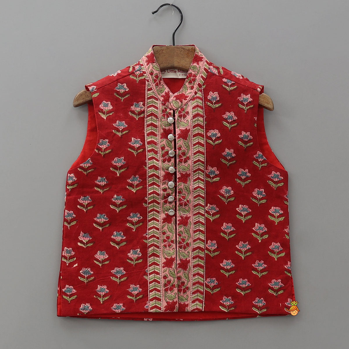 Ethnic Kurta With Loop Buttons Detail Jacket And Dhoti
