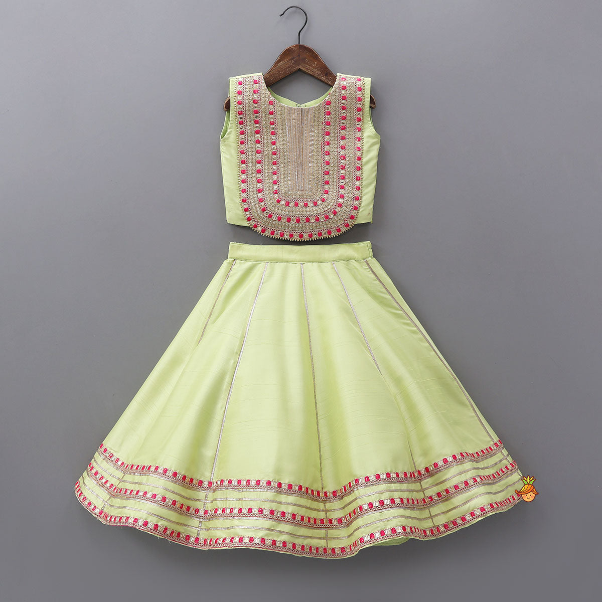 Round Neck Sleeveless Pretty Top And Lehenga