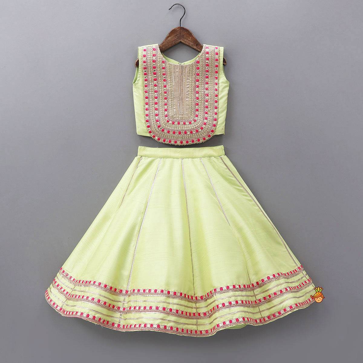 Round Neck Sleeveless Pretty Top And Lehenga