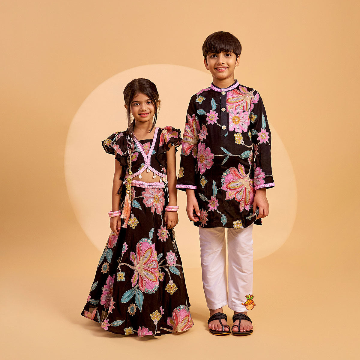 Stylish Floral Kurta With Patch Pocket Detail And Pyjama twinning model image 1