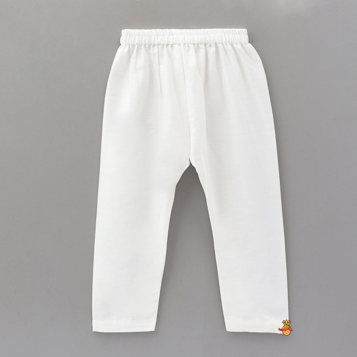 Stylish Floral Kurta With Patch Pocket Detail And Pyjama