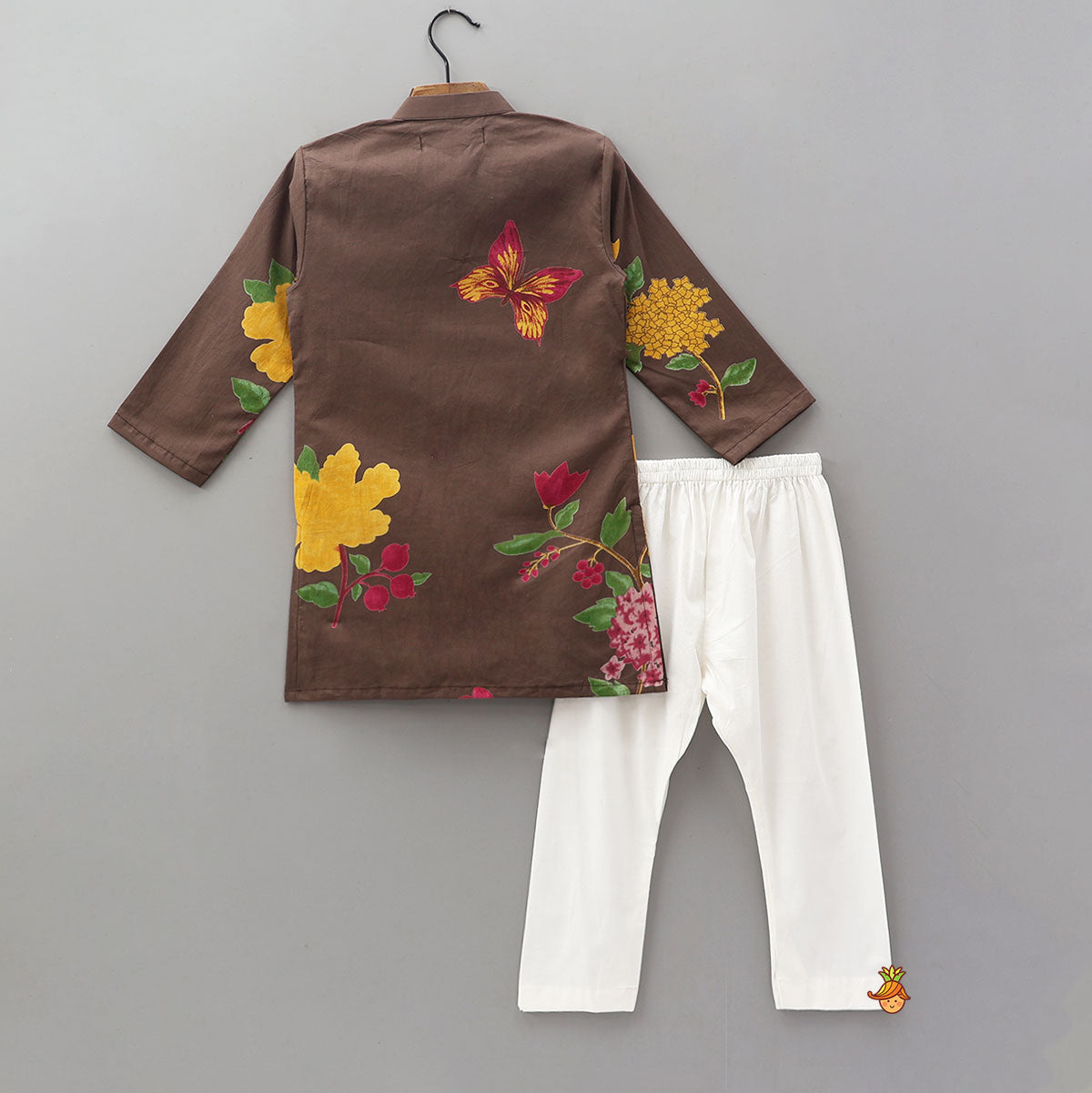 Pintuck Cotton Kurta And Pyjama