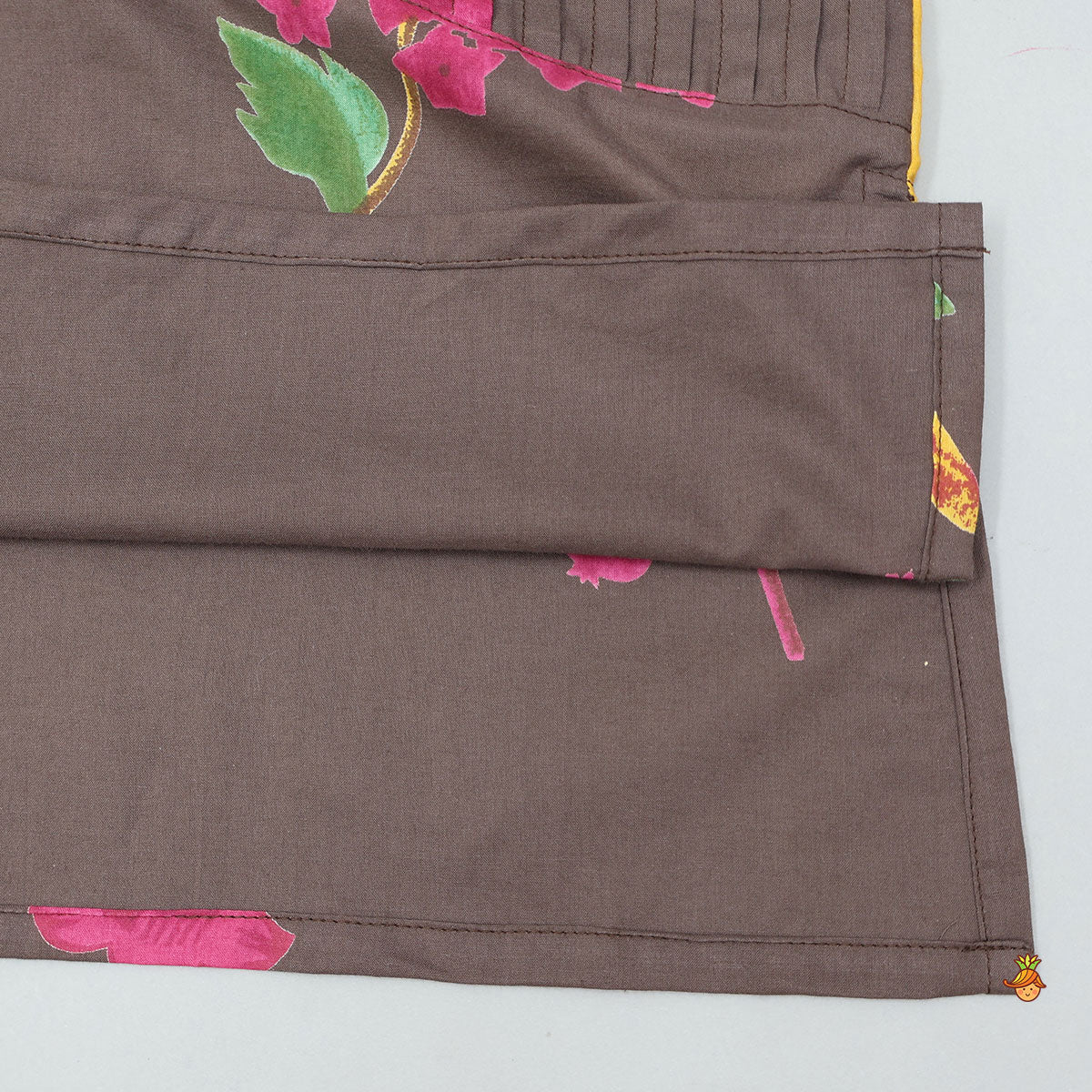 Pintuck Cotton Kurta And Pyjama