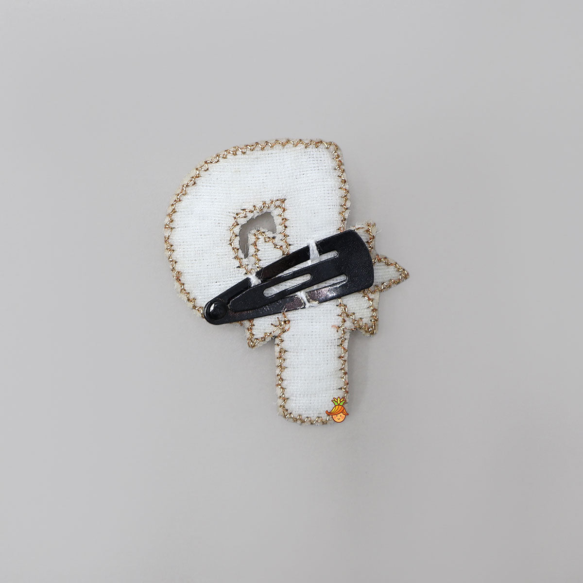 P Alphabet Hair Clip