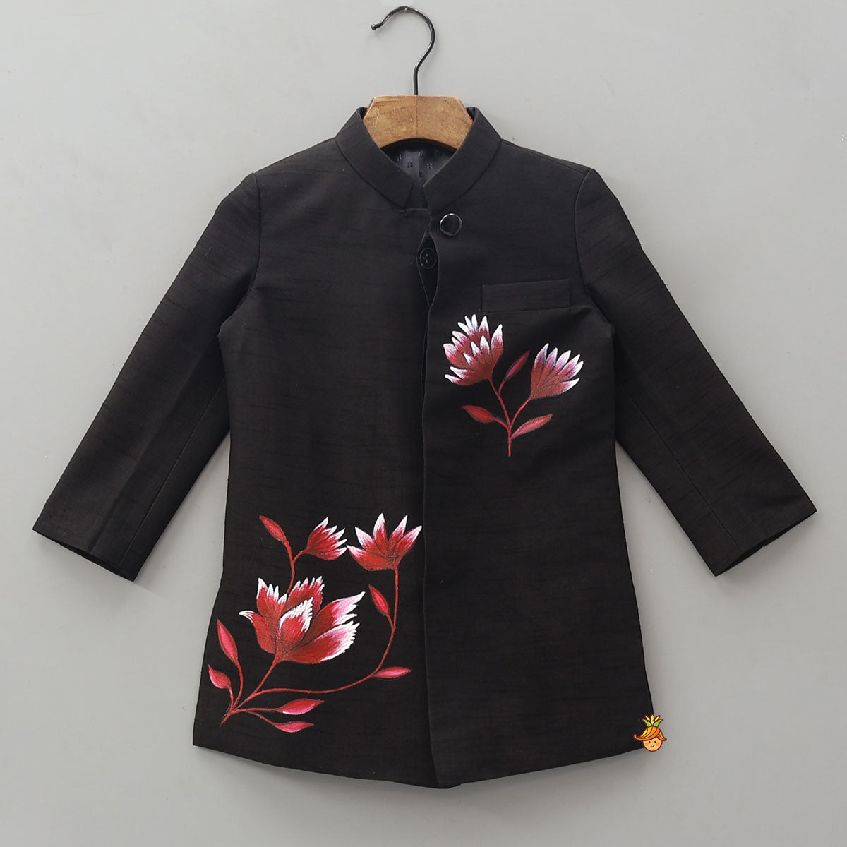 Pocket Detail Sherwani And Pyjama