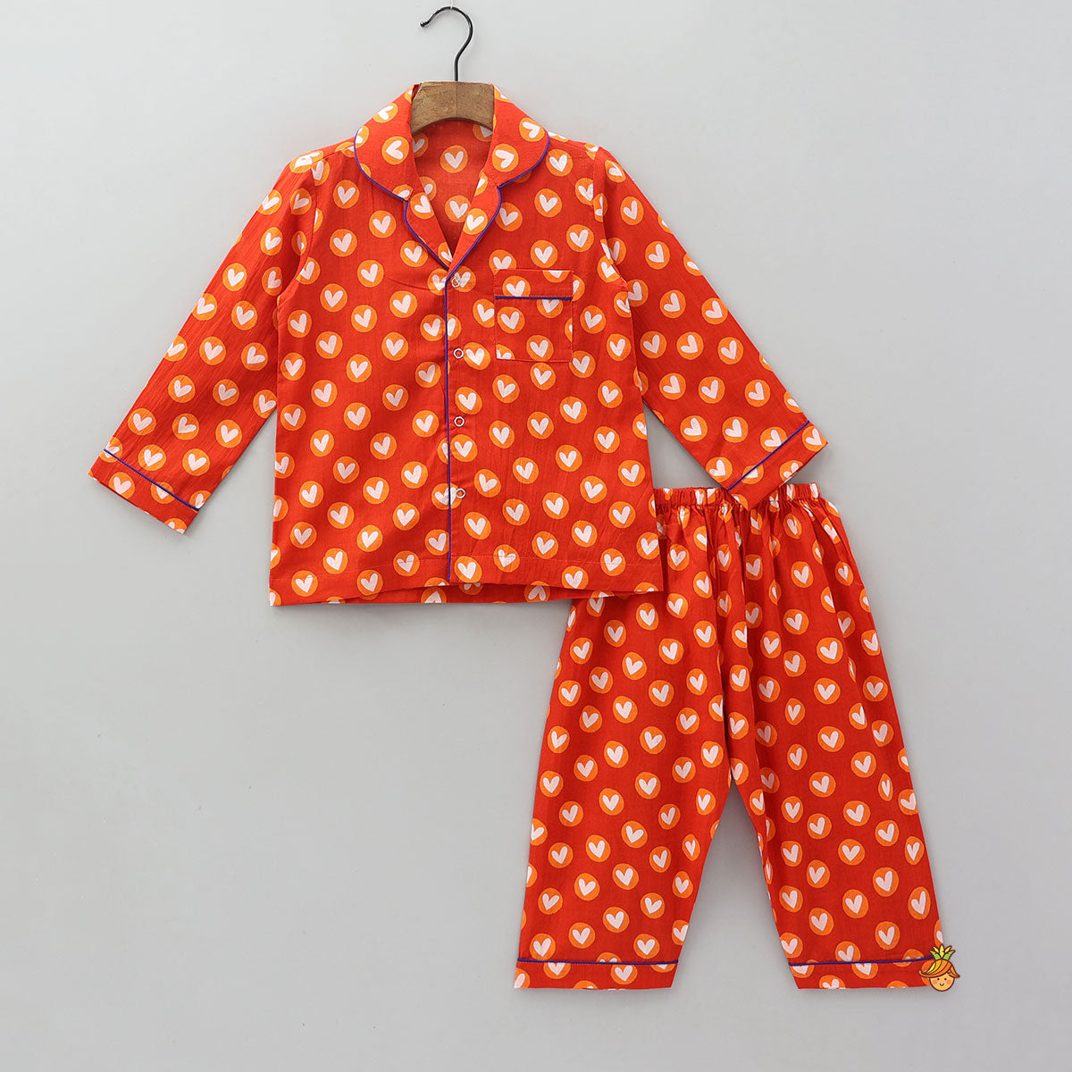 Patch Pocket Detail Heart-Printed Sleepwear