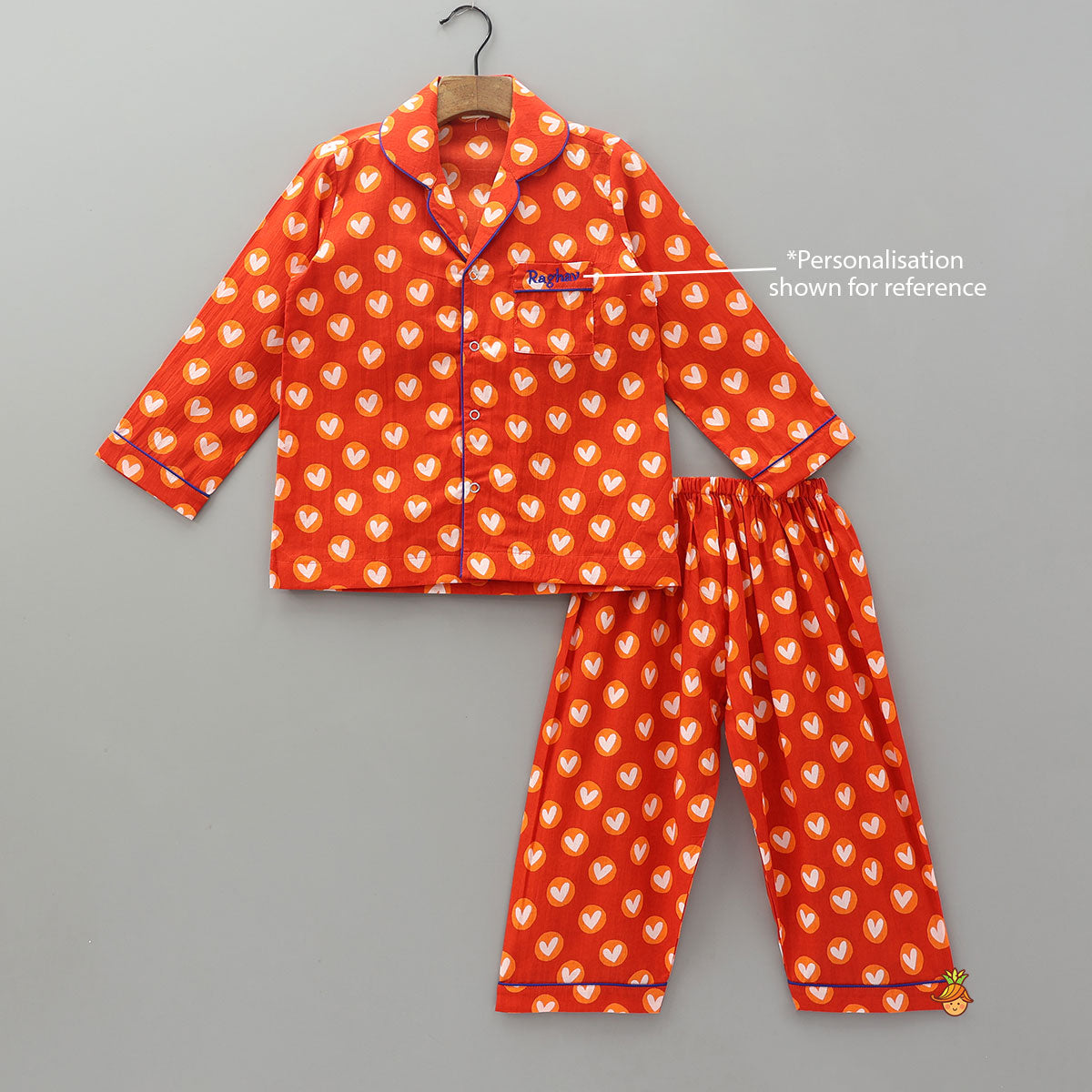 Patch Pocket Detail Heart-Printed Sleepwear