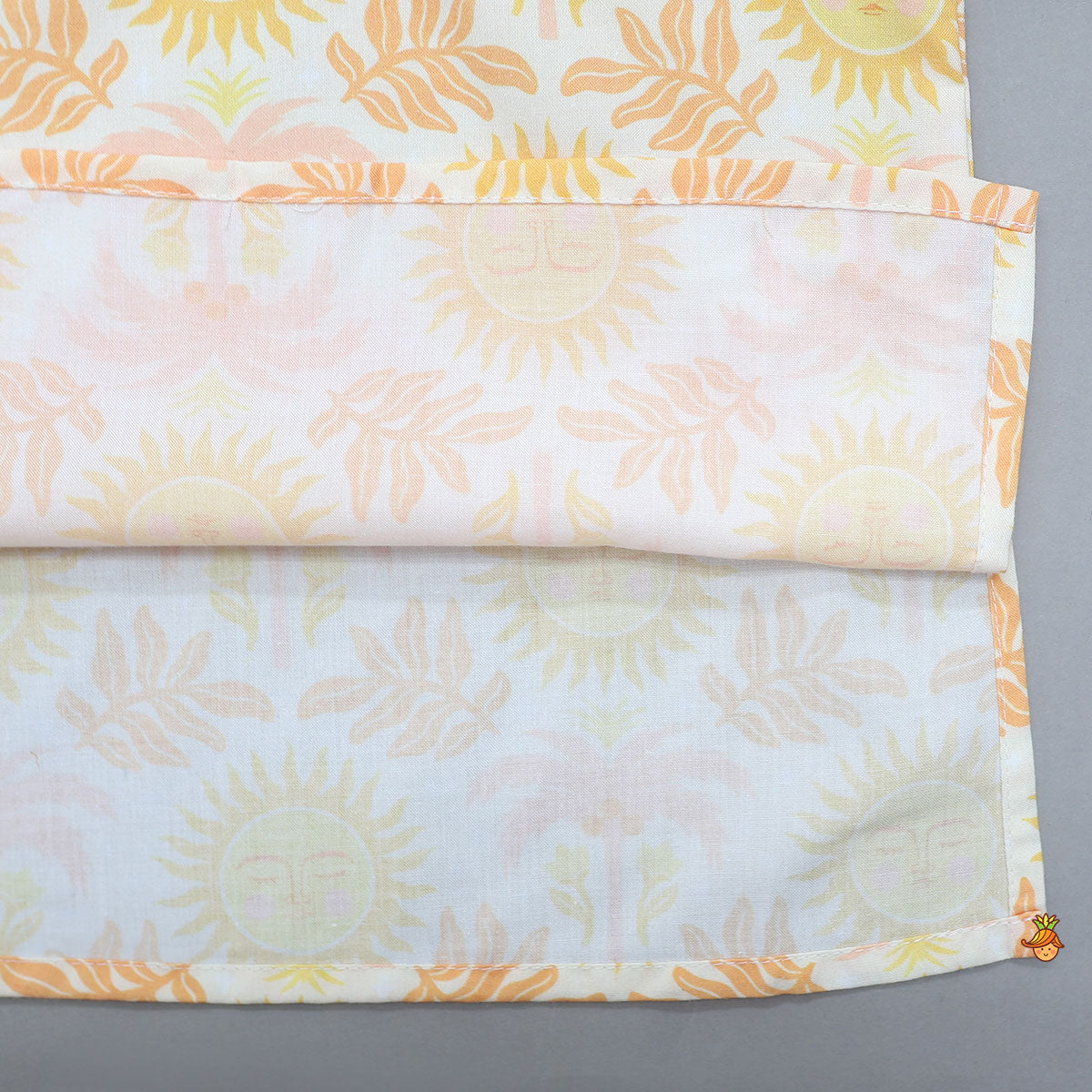 Sun Motif Printed Kurta And Pyjama