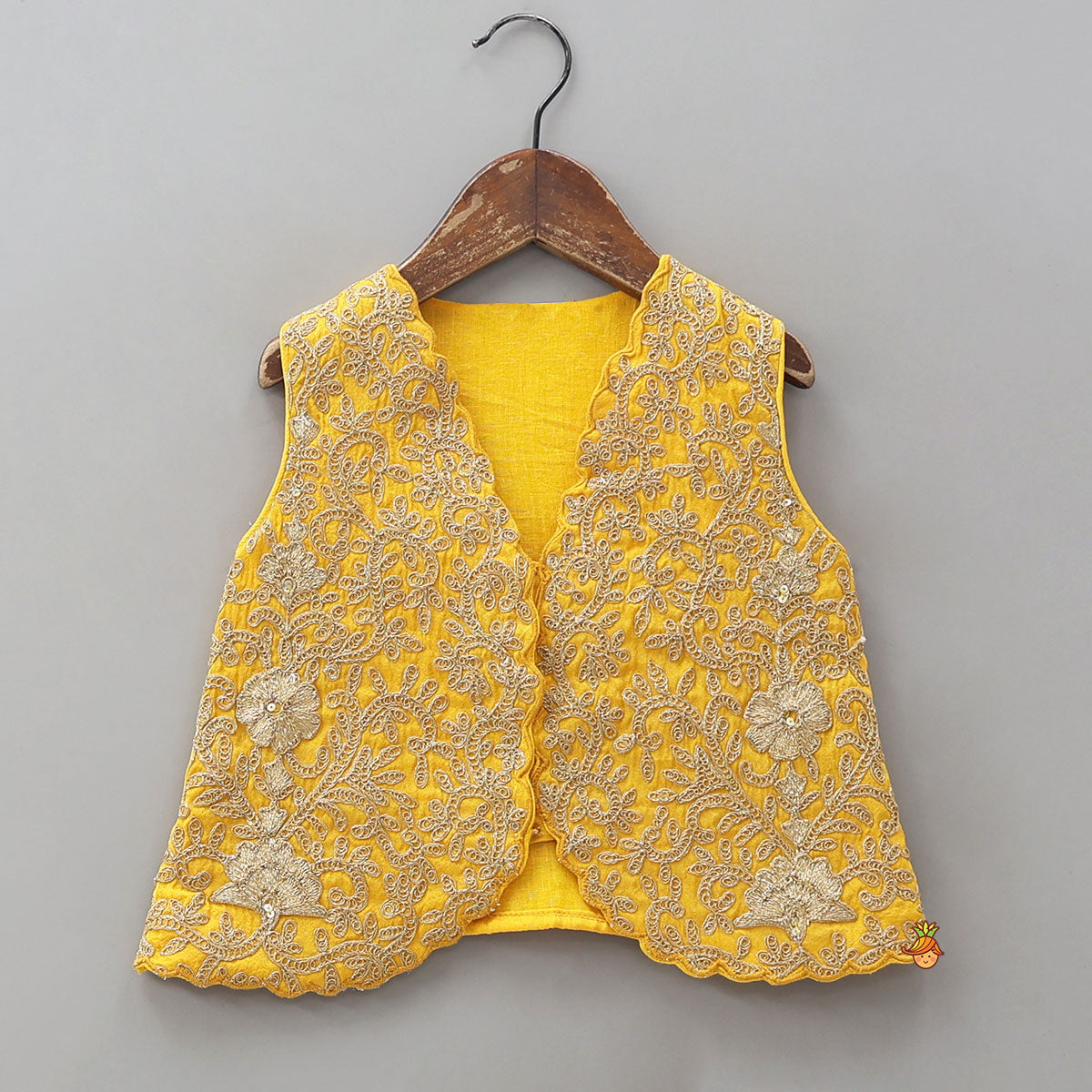 Front-Open Scalloped Design Shimmery Top And Palazzo