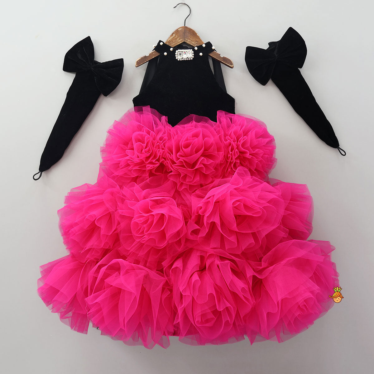 Gorgeous Net Gown With Coordinated Hand Gloves