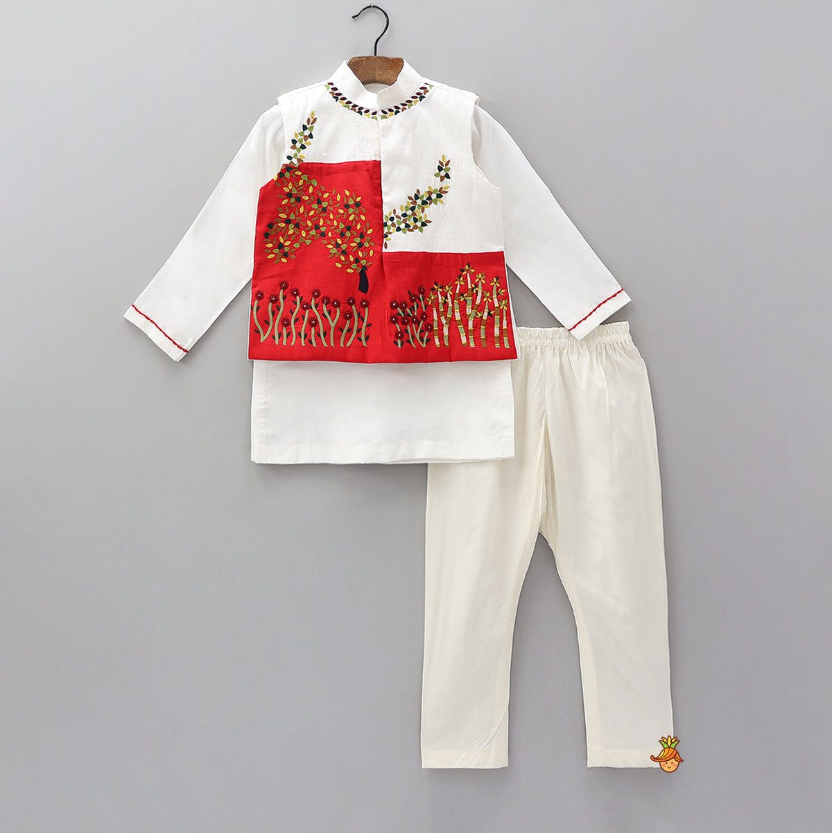 Mandarin Collar Kurta With Dual Tone Jacket And Pyjama