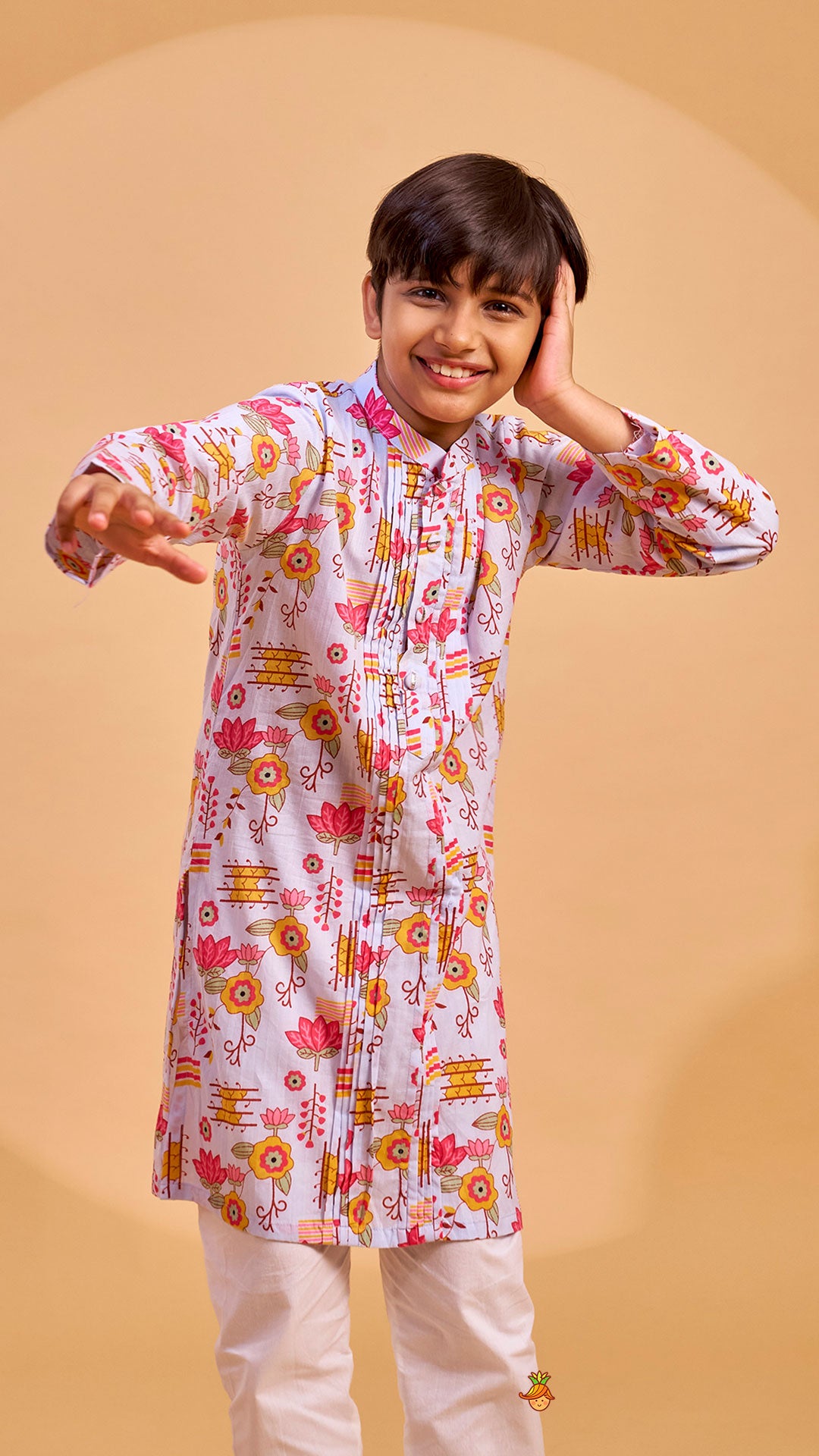 Printed Pin Tuck Kurta And Pyjama