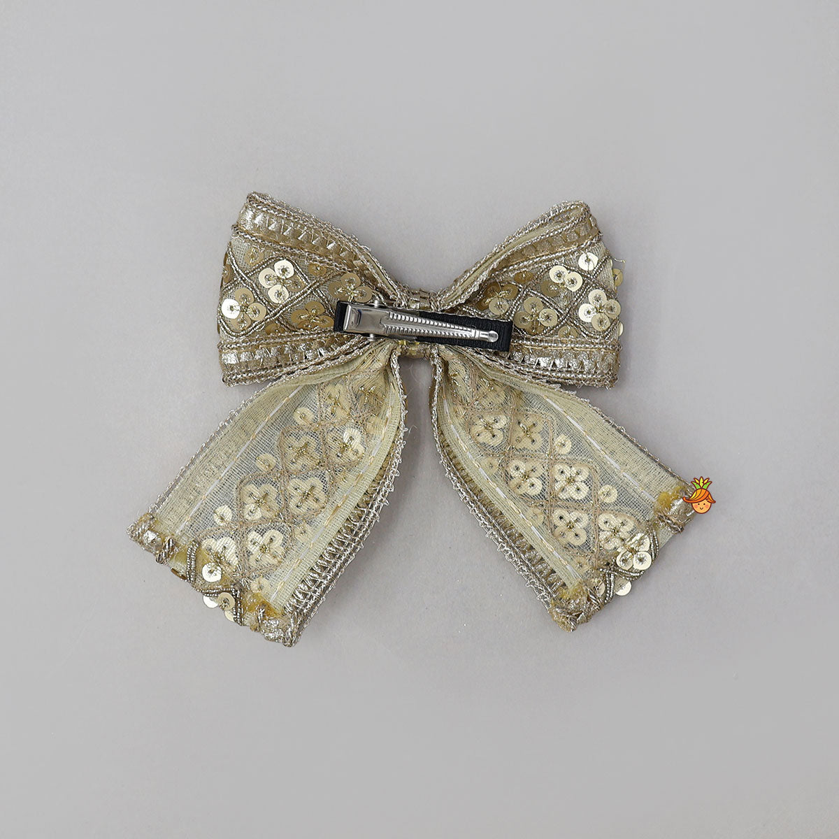 Embroidered Eye-Catching Hair Clip