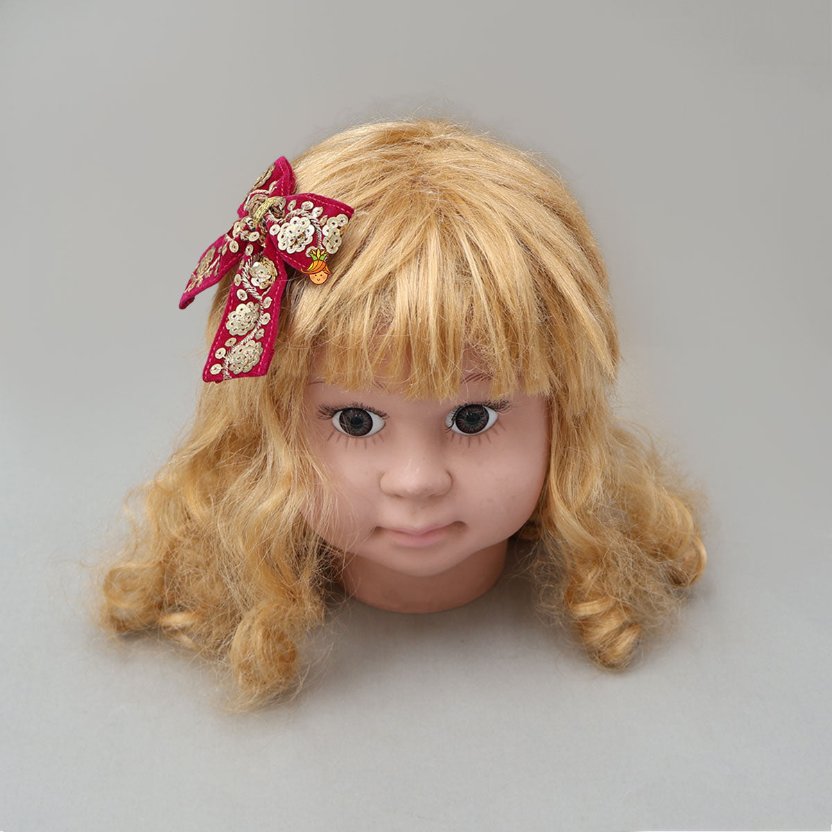 Intricately Sequins Embroidered Velvet Hair Clip