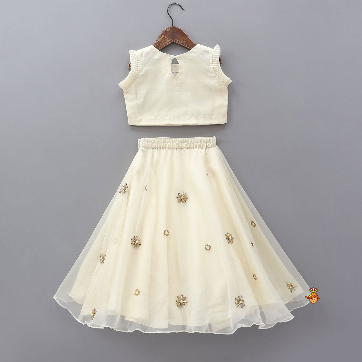 Pleated Armhole Crop Top And Lehenga With Net Dupatta