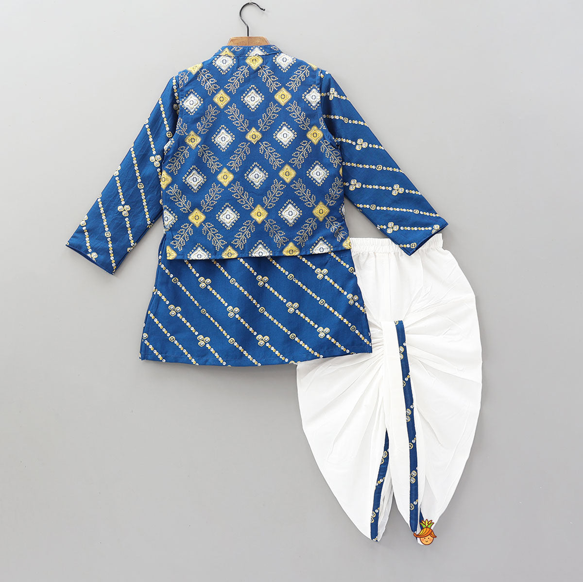 Foil Printed Ethnic Kurta Set With Jacket And Dhoti