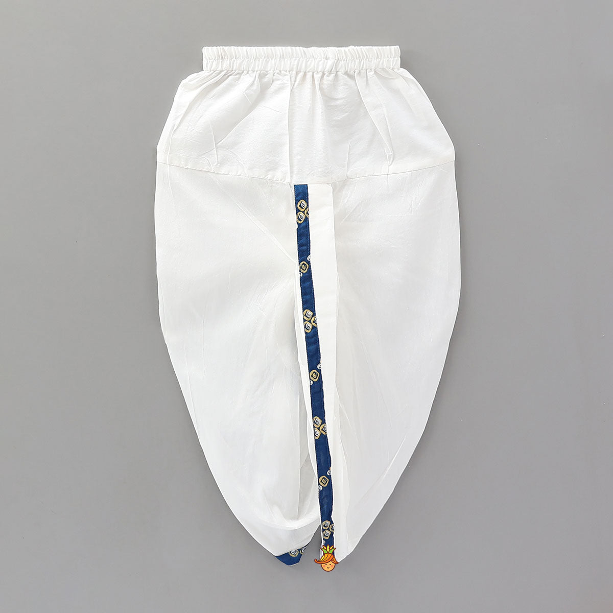 Foil Printed Ethnic Kurta Set With Jacket And Dhoti