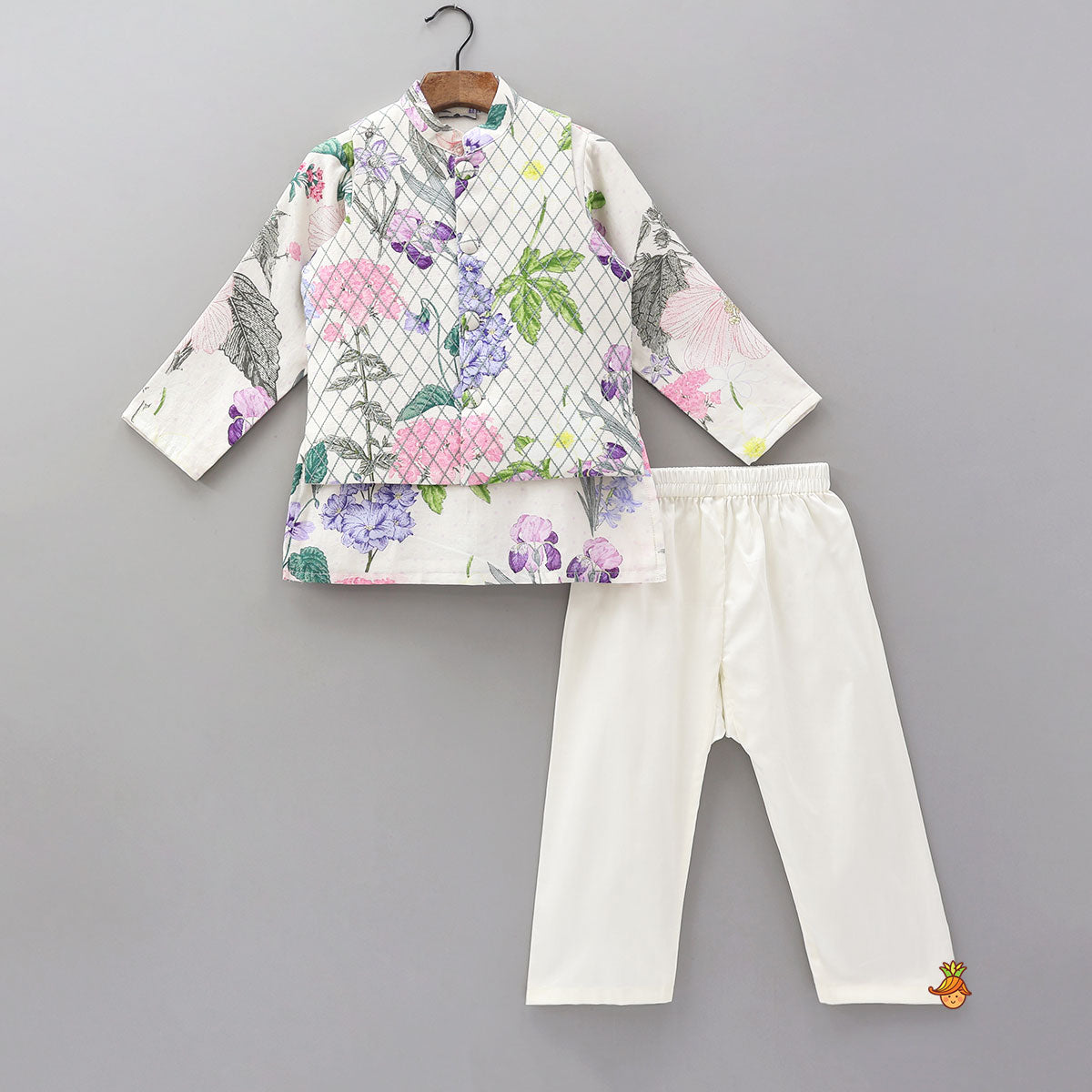 Printed Kurta With Checked Detailed Jacket And Pyjama