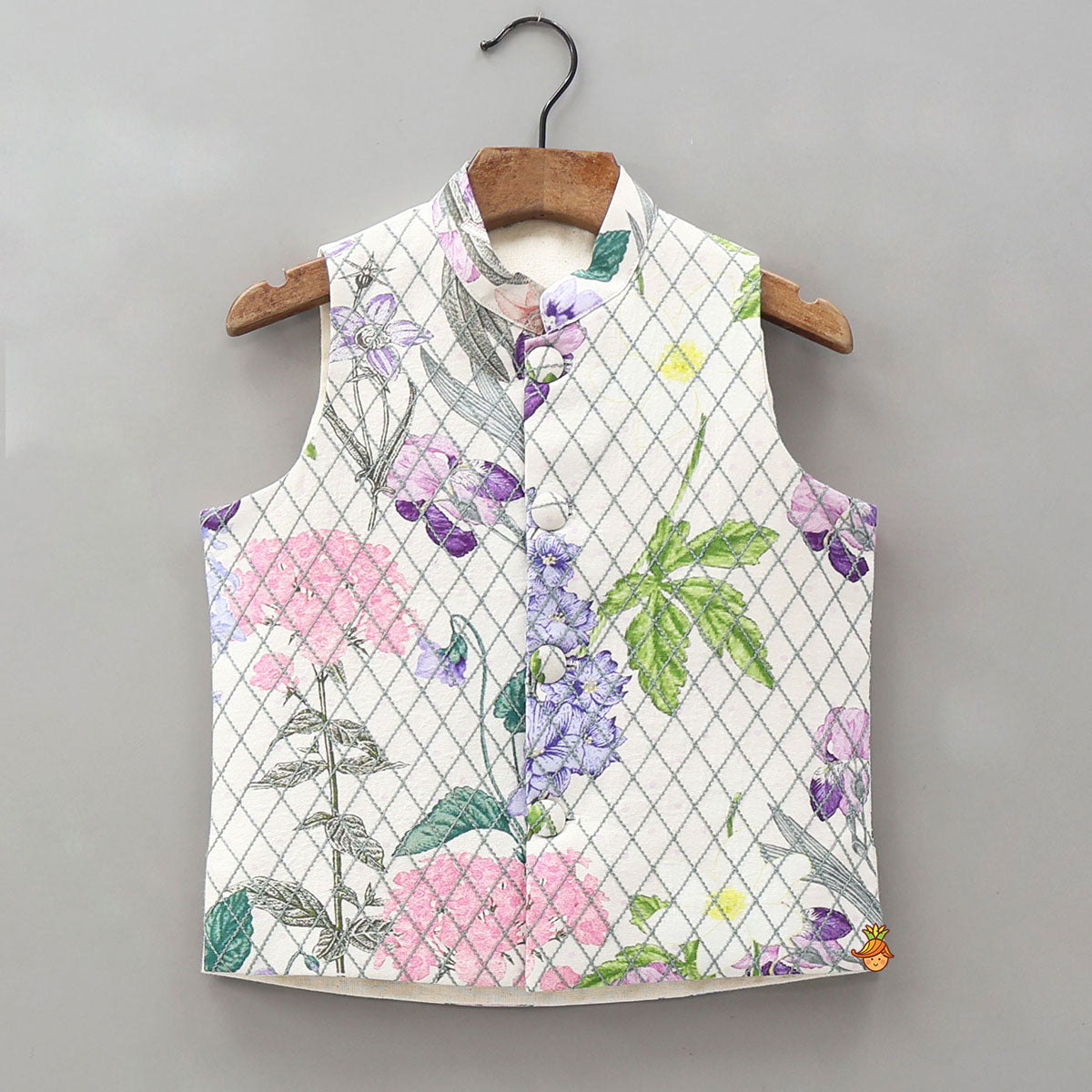 Printed Kurta With Checked Detailed Jacket And Pyjama