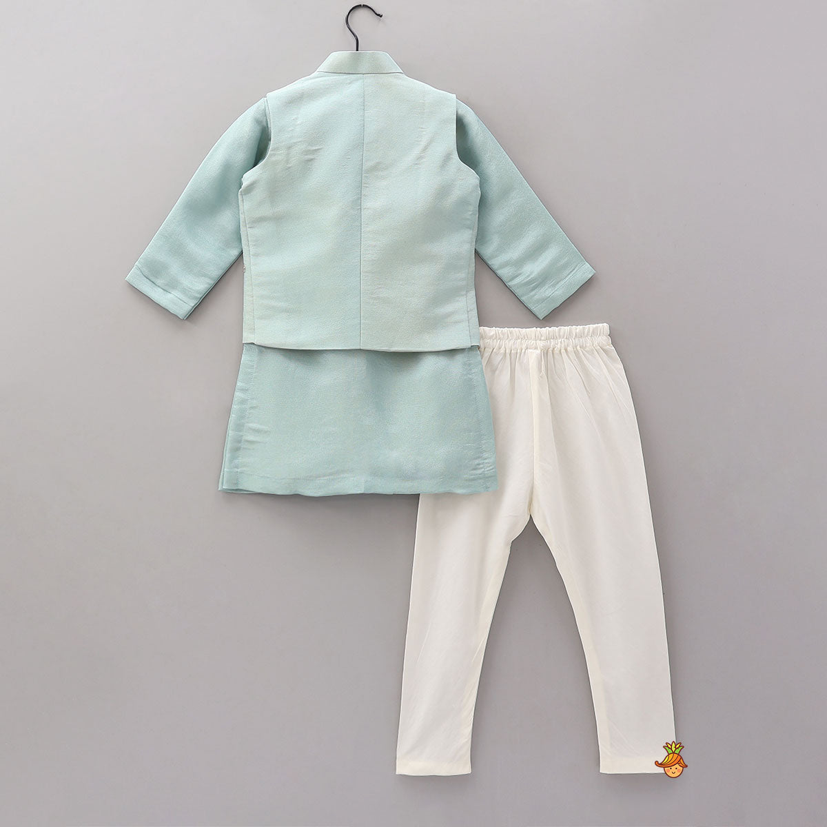 Shimmery Kurta With Open Jacket And Churidar