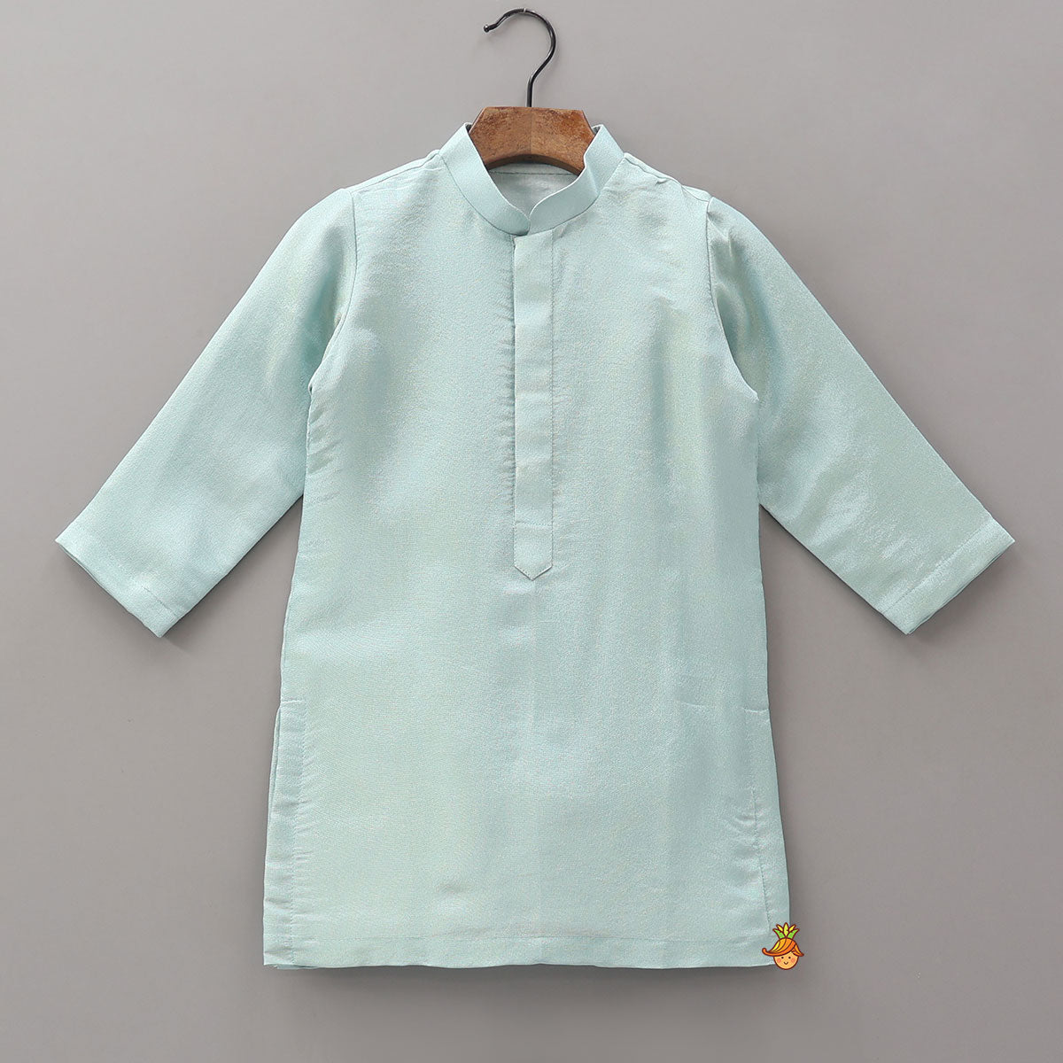 Shimmery Kurta With Open Jacket And Churidar