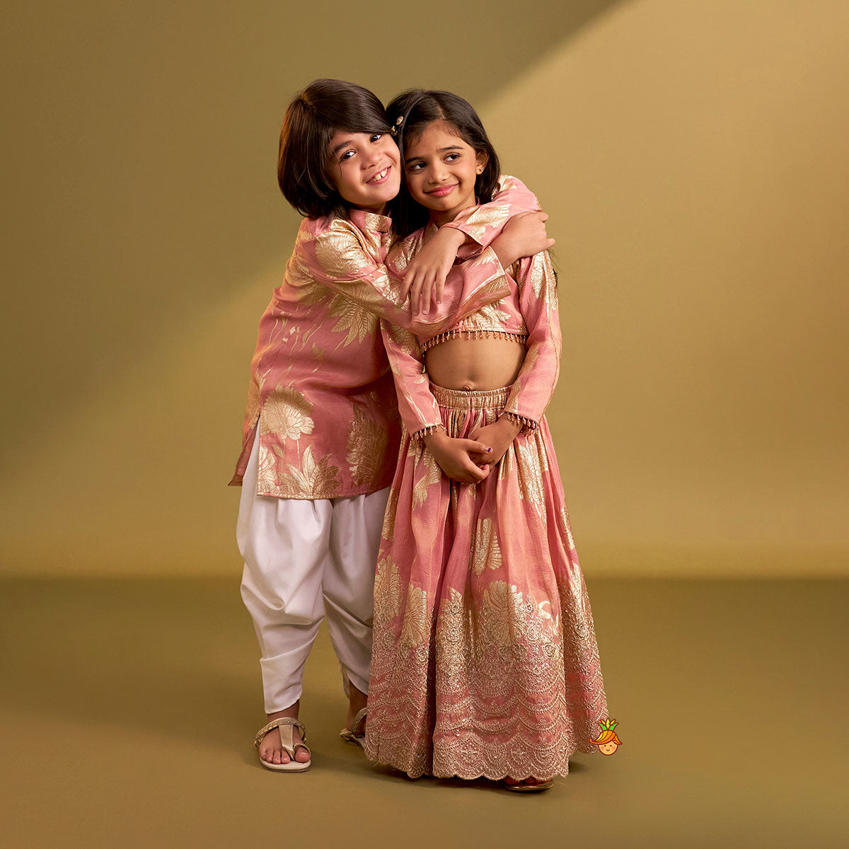 Bird Motif Detailed Shimmery Kurta And Dhoti twinning model image 3